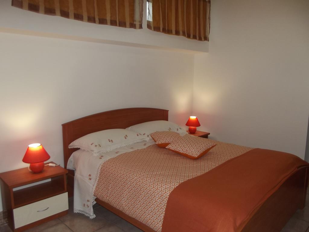 Bed and Breakfast La Specchia Матера Экстерьер фото