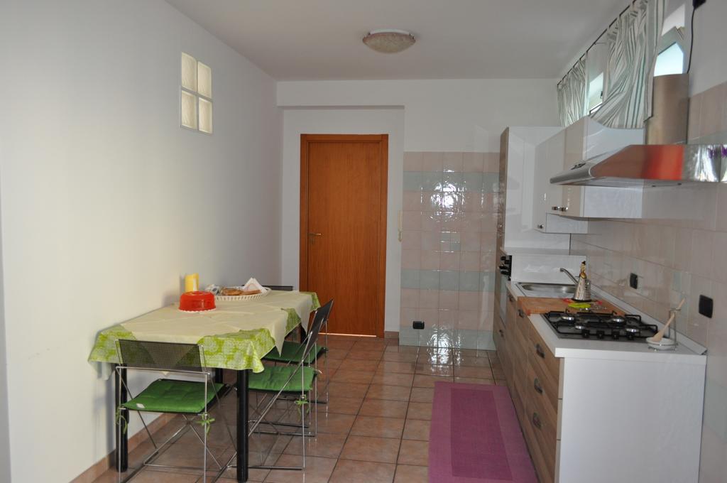 Bed and Breakfast La Specchia Матера Экстерьер фото