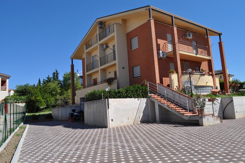 Bed and Breakfast La Specchia Матера Экстерьер фото